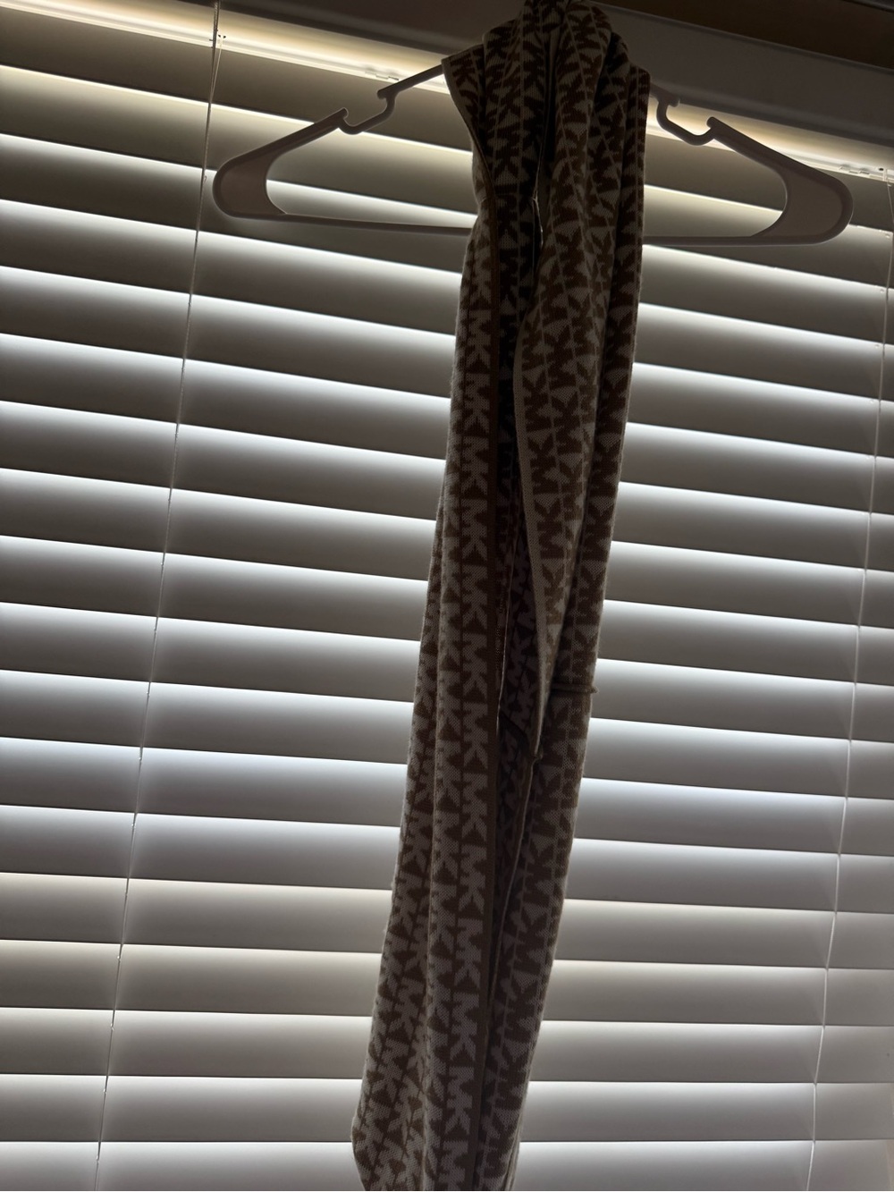 MICHAEL Michael Kors Brown & Cream Logo Knit Scarf